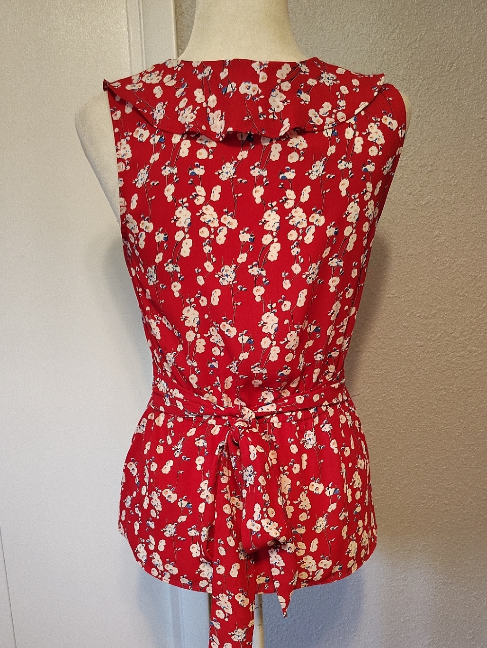 Max Studio Peplum Surplus Ruffle Blouse - Picture 3 of 6